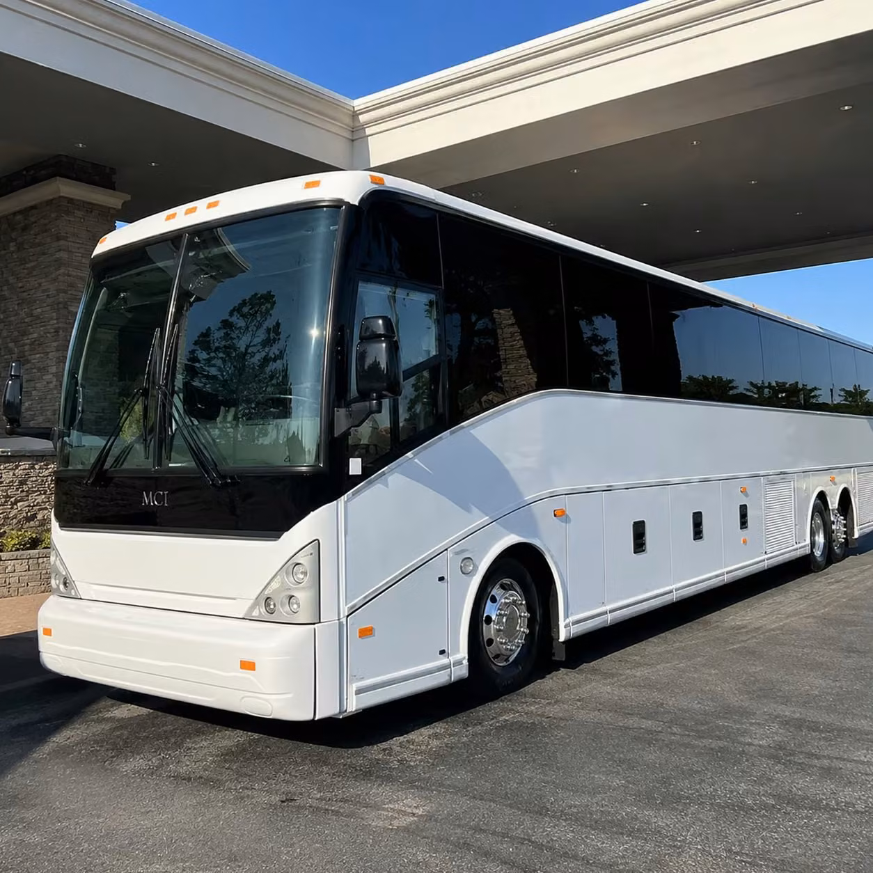 charter bus rentals for federal agency personnel shuttles in washington dc