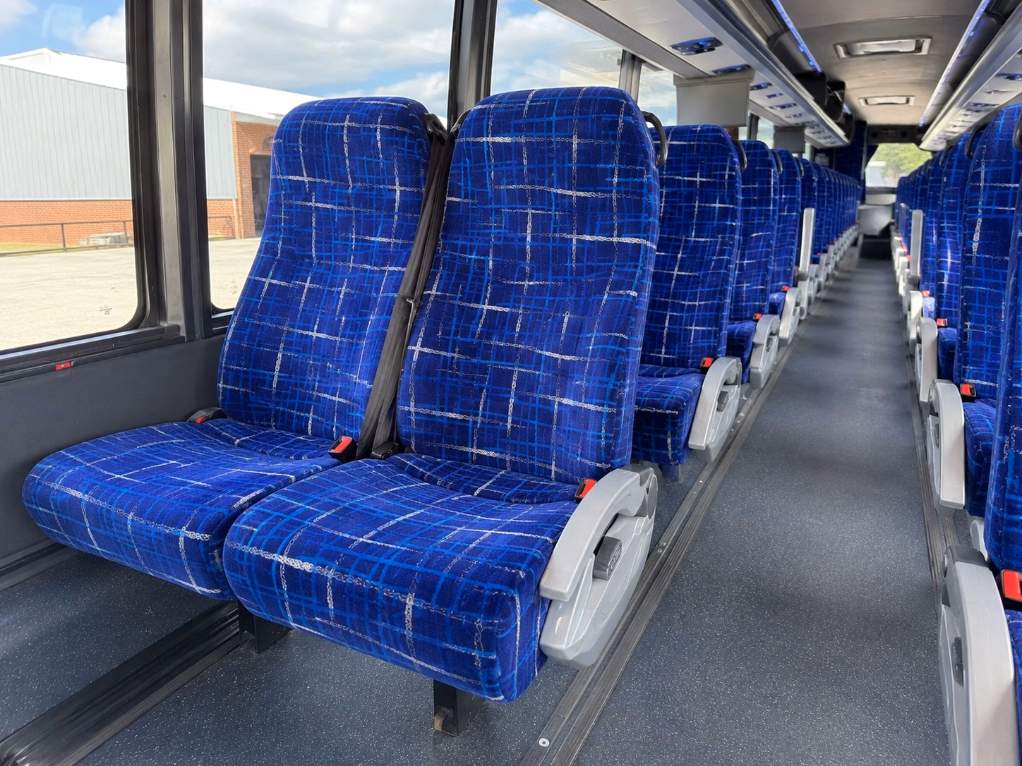 how the day of the week changes what a bus costs in washington dc