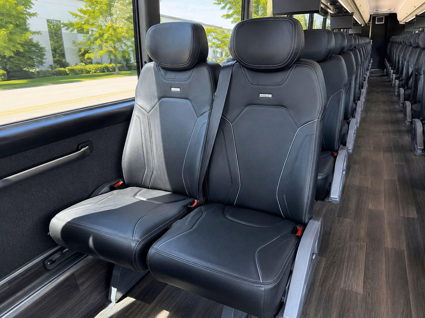 how time of year and seasonality affect washington dc charter bus prices